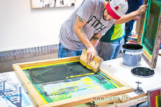 絲網(wǎng)印刷(圖)